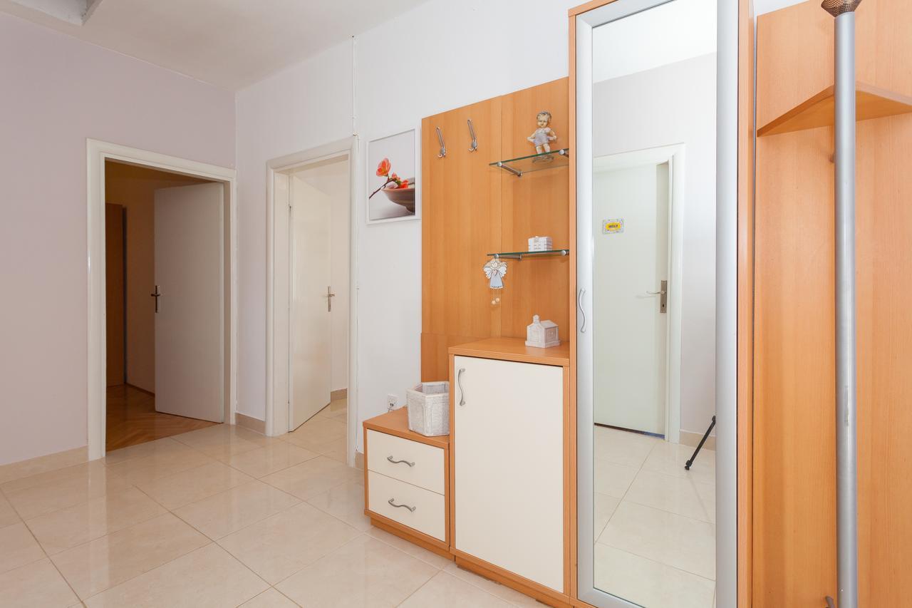 Apartment Klara Biograd Na Moru Exterior foto